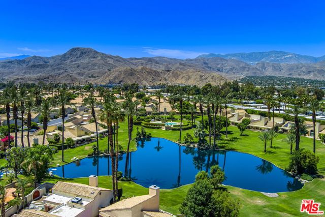 69385 Avenida De Las Montanas, Cathedral City CA: https://media.crmls.org/mediaz/6923c098-09ba-4ffe-a90f-46411eebc316.jpg