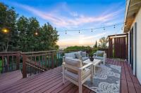 6532 Claremont Avenue, Richmond CA: https://media.crmls.org/mediaz/6924c87a-8c4d-47a2-a5a9-4ef5a9427cef.jpg