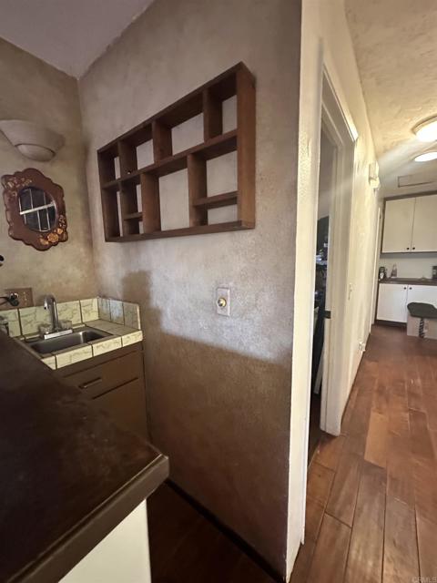 Detail Gallery Image 21 of 57 For 2430 Sunflower Ter, Vista,  CA 92083 - 3 Beds | 2 Baths