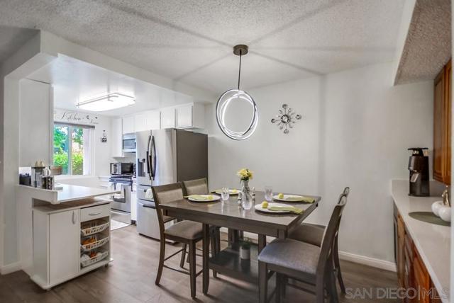 5350 Baltimore Drive, La Mesa CA: https://media.crmls.org/mediaz/6926fd1a-4c0d-4b3d-820c-a5d5913f6bd4.jpg