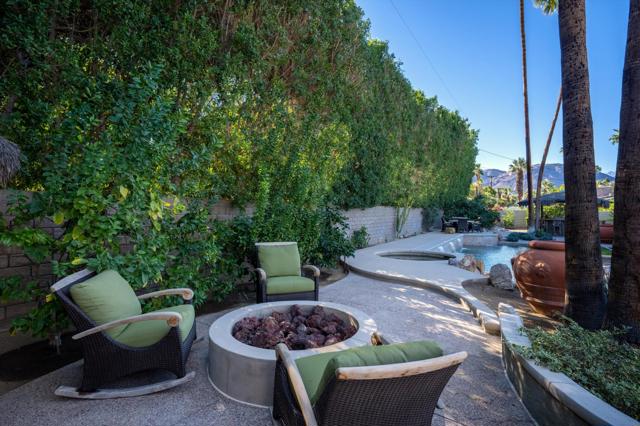 74085 Old Prospector Trail, Palm Desert CA: https://media.crmls.org/mediaz/69279233-32a2-4456-b063-986cd24d3be8.jpg