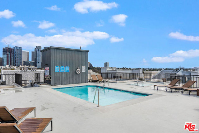 1830 Westholme Avenue, Los Angeles CA: https://media.crmls.org/mediaz/69298997-3bd3-4fce-85af-6c3149f76401.jpg