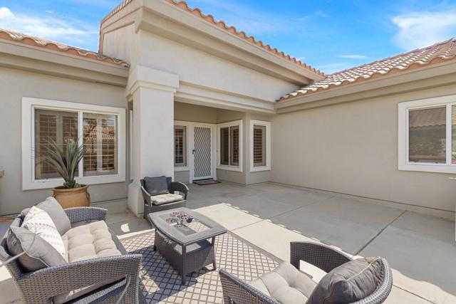 78352 Yucca Blossom Drive, Palm Desert CA: https://media.crmls.org/mediaz/692abc22-750d-4653-91a4-9a300418bc71.jpg