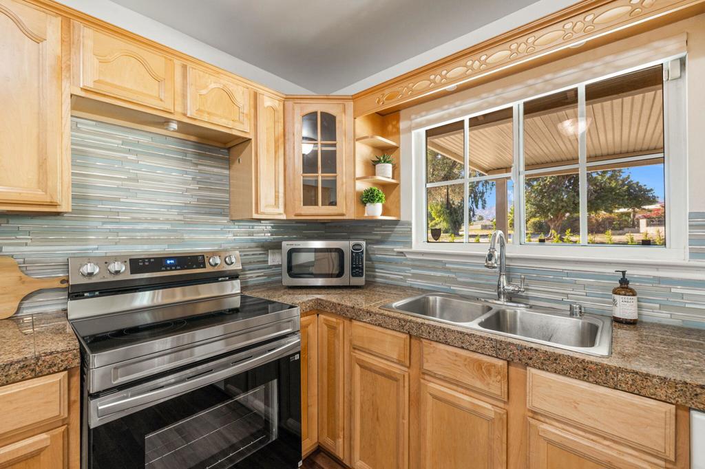 MLS #219137852DA image #19