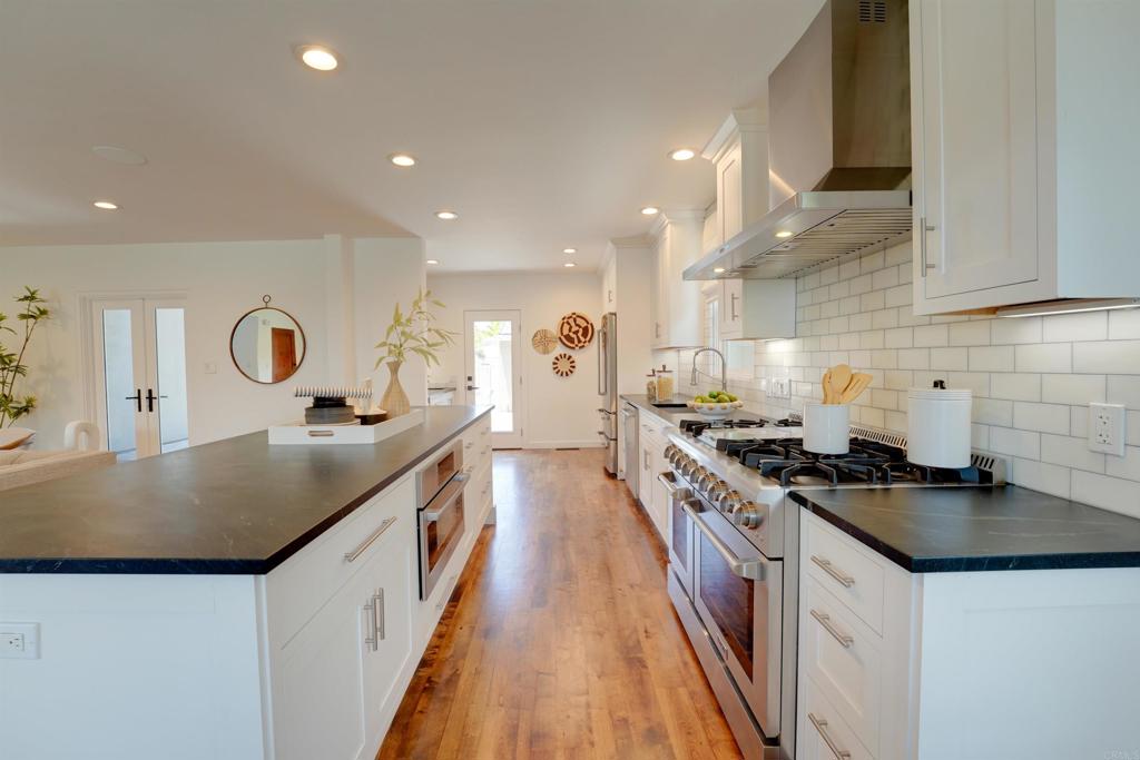 2020 Willow Street - photo 15