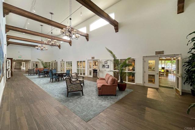 4956 Lamia Way, Oceanside CA: https://media.crmls.org/mediaz/692d6be5-e762-4e21-9c83-ae96daf0ab11.jpg