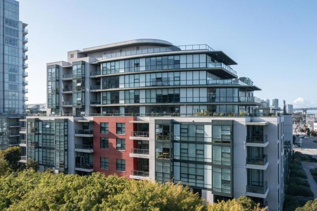 330 Mission Bay Boulevard, San Francisco CA: https://media.crmls.org/mediaz/692eb796-44da-4685-bf1d-bdbf72597313.jpg