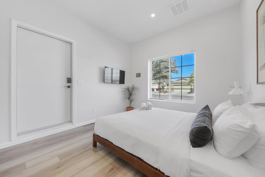 MLS #219139803DA image #36