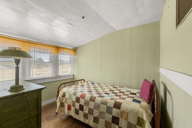 14550 Valley Ford Estero, Valley Ford CA: https://media.crmls.org/mediaz/69307e00-79a7-44c0-b426-d415dfaf74e4.jpg