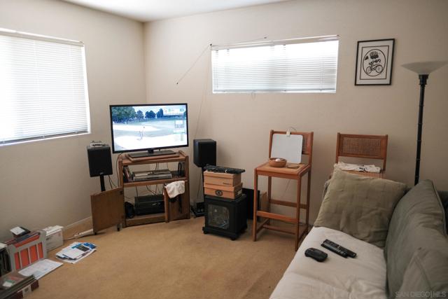 4757 Kensington Dr, San Diego CA: https://media.crmls.org/mediaz/69308f44-7ddd-4efa-a9ee-3c308794275d.jpg