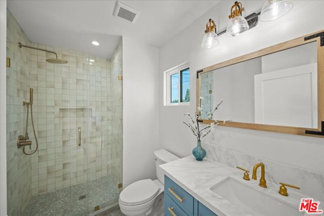 1663 S Ogden Drive, Los Angeles CA: https://media.crmls.org/mediaz/6930cb7a-fd91-4cdd-aa25-667416d552cc.jpg