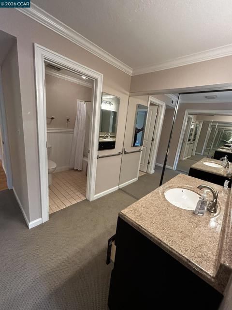 2055 Cactus Ct, Walnut Creek CA: https://media.crmls.org/mediaz/6930df35-ebbc-4822-a94f-a6d5ccb68ed6.jpg