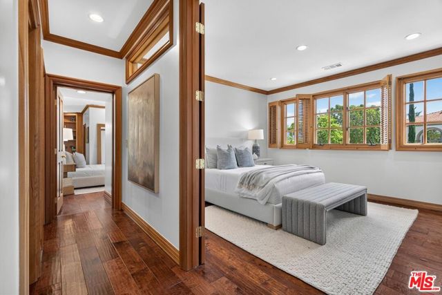 4 Bed Home for Sale in Los Angeles, California