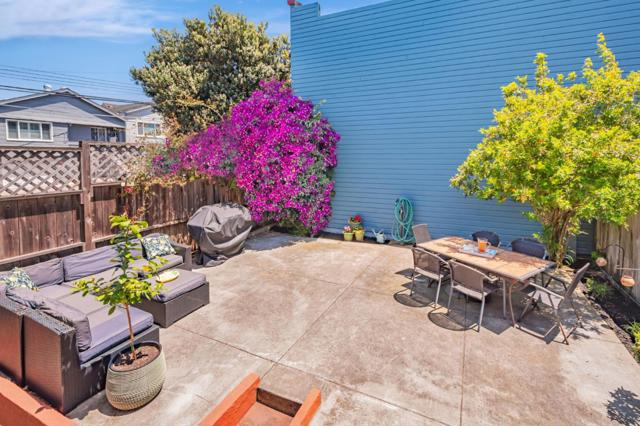 301 Madrid Street, San Francisco CA: https://media.crmls.org/mediaz/6932cd15-3f90-4f22-b1c0-0f1d888f9fb9.jpg