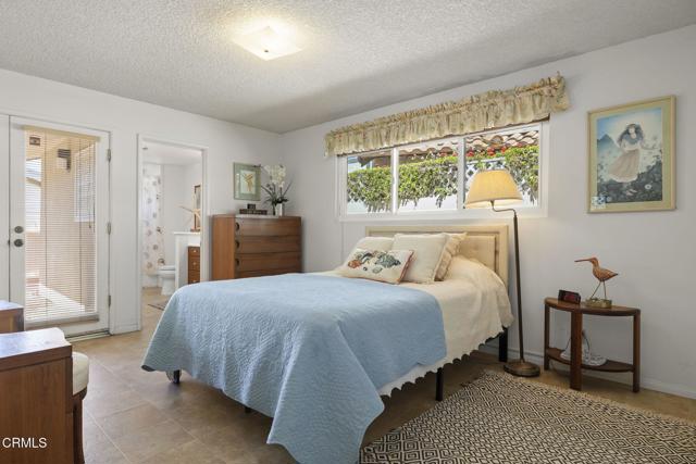 4907 Island View Street, Oxnard CA: https://media.crmls.org/mediaz/6933d3e7-d5e9-4034-bdaf-c4ecf73f4568.jpg