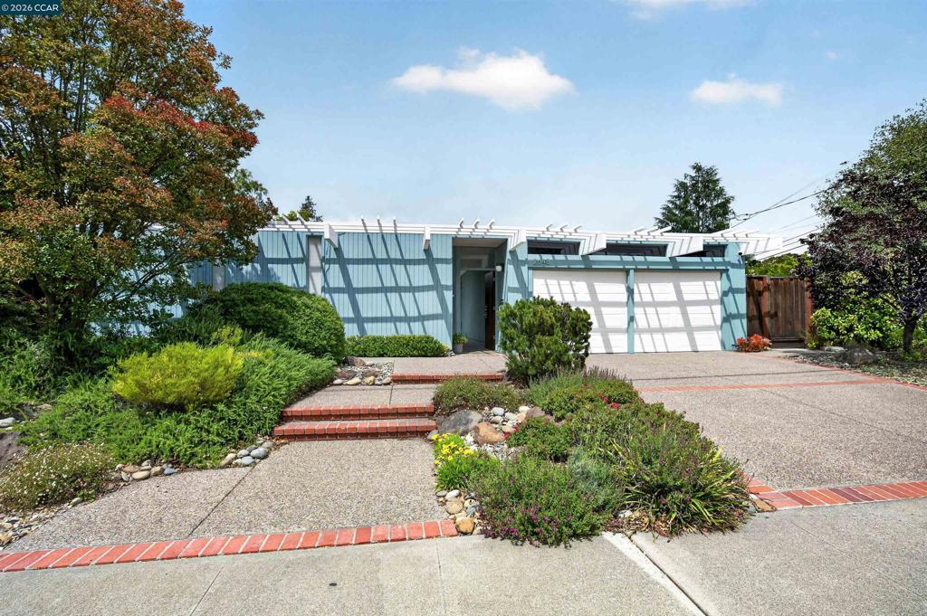 2648 San Carlos Dr