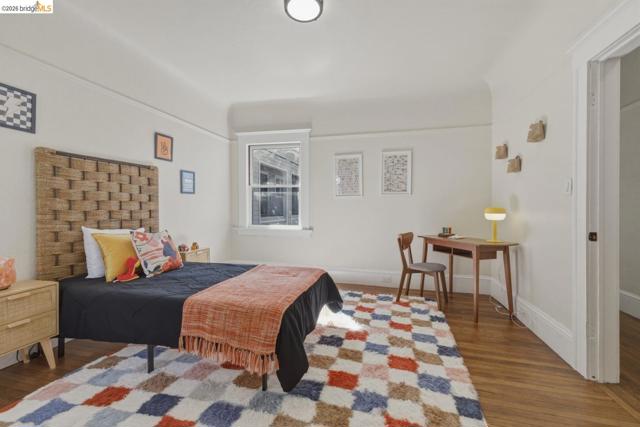 Image 46 of 54 For 523 25th St  