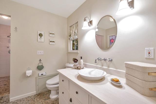 13756 W Park Avenue, Boulder Creek CA: https://media.crmls.org/mediaz/69359c69-9e88-4dd1-9c6b-636317af86e8.jpg
