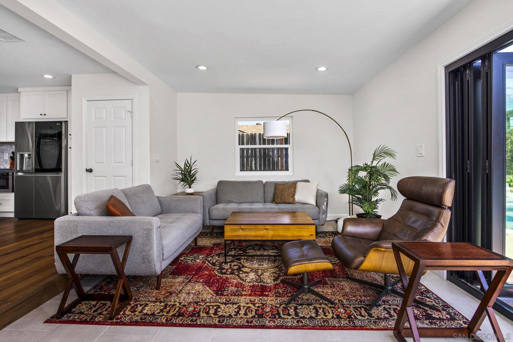 6875 Estrella Ave - photo 16