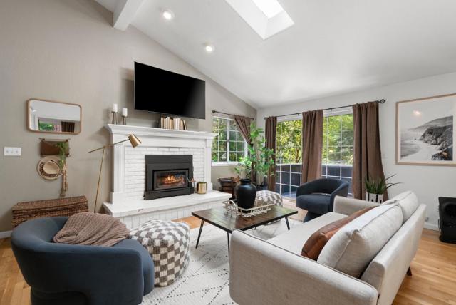 105 William Way, Felton CA: https://media.crmls.org/mediaz/6936b8f1-ee98-48ef-93d7-ad02eacd3eac.jpg