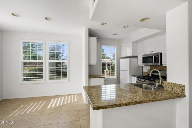 Detail Gallery Image 14 of 33 For 5326 Gillespie St, Ventura,  CA 93003 - 2 Beds | 2 Baths