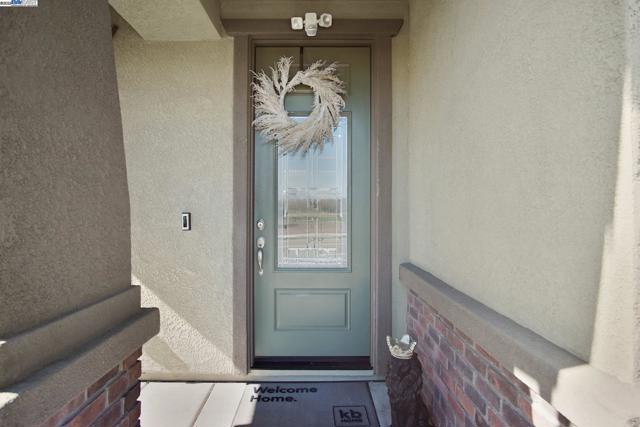 Image 3 of 37 For 2839 Mabry Dr