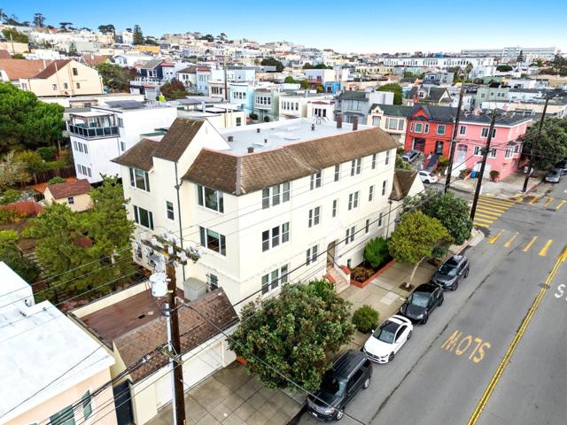 3900 Balboa Street, San Francisco CA: https://media.crmls.org/mediaz/6938526f-70ec-466b-97d4-4f0e12e8c886.jpg