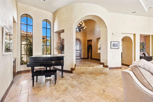 Image 20 of 99 For 4 Terra Vista Court