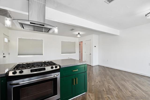 Image 10 of 46 For 8553 Gardena Rd