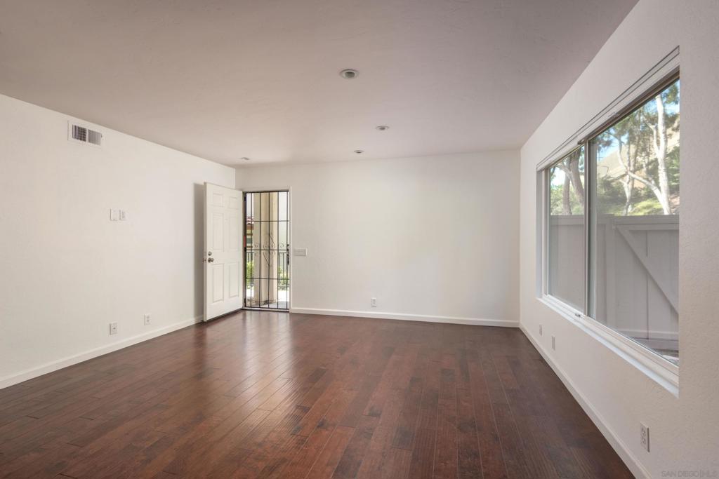 4060 Rosenda Court - photo 6