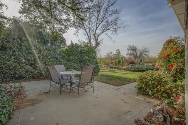 2854 Illinois Avenue, Corning CA: https://media.crmls.org/mediaz/693af19c-16bb-4902-89ff-b56ba7662a62.jpg