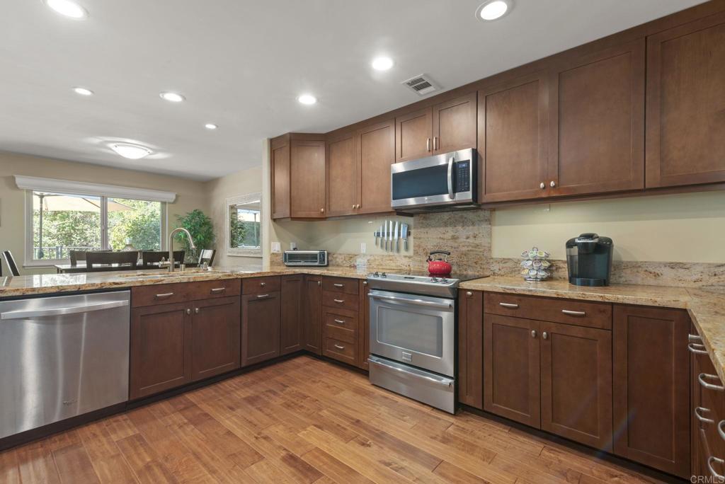 3112 Avenida Olmeda - photo 11