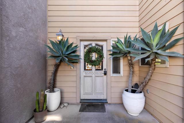 Image 2 of 27 For 137 Jupiter Street