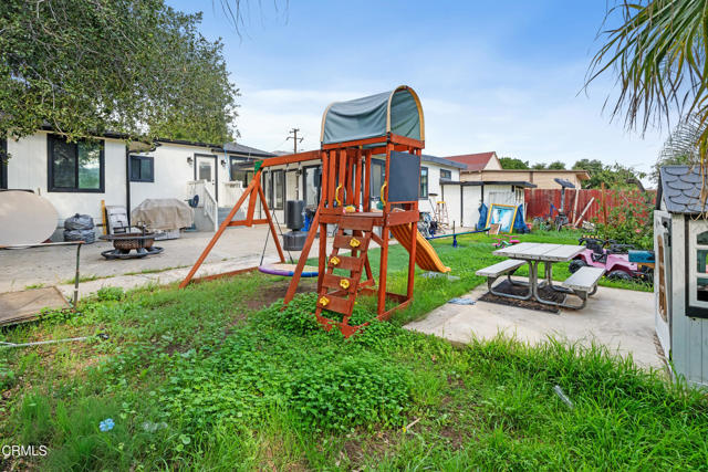 Detail Gallery Image 20 of 31 For 1328 Richmond Rd, Santa Paula,  CA 93060 - 3 Beds | 2 Baths