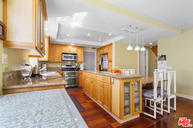 1756 Milano, Montebello CA: https://media.crmls.org/mediaz/693ddb9f-06d0-4e6c-b2ab-8e27135dba81.jpg