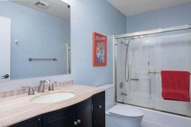 Image 20 of 39 For 2601 Broadmoor Drive 61