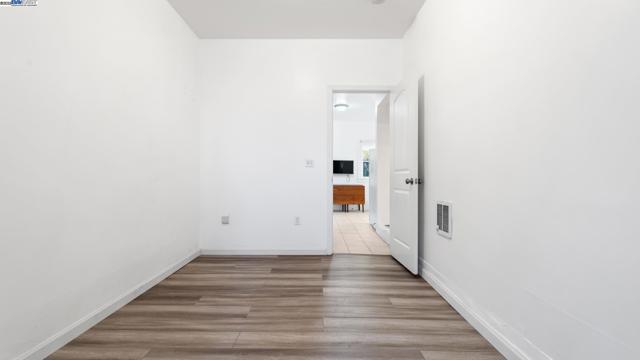1621 E 38Th St, Oakland CA: https://media.crmls.org/mediaz/693fd888-ee9b-4154-80a7-ec790798f2e0.jpg
