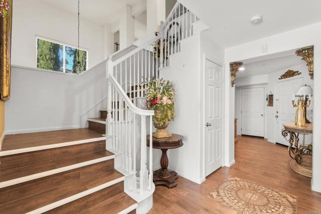 Detail Gallery Image 6 of 35 For 10496 Celestial Waters Dr, Spring Valley,  CA 91977 - 4 Beds | 3 Baths