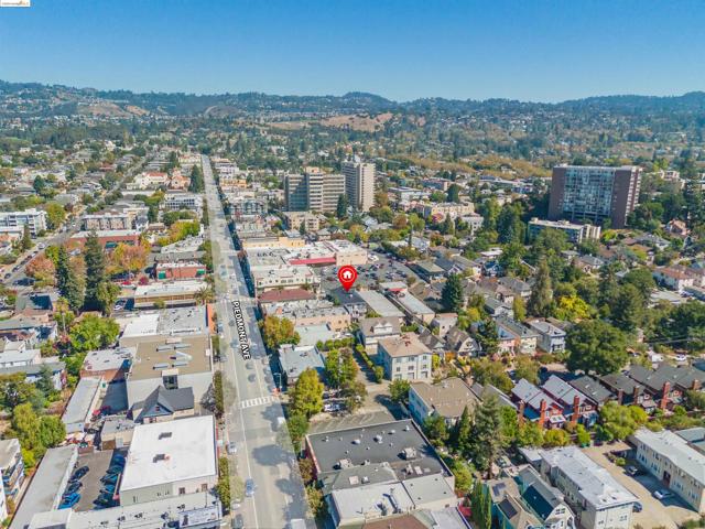 25 Monte Vista Ave, Oakland, California 94611, ,Multi-Family,For Sale,Monte Vista Ave,41075735