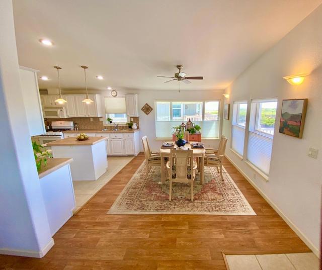 2395 Delaware Avenue, Santa Cruz CA: https://media.crmls.org/mediaz/6940da03-6980-43eb-b27c-fc9c4a5fe918.jpg