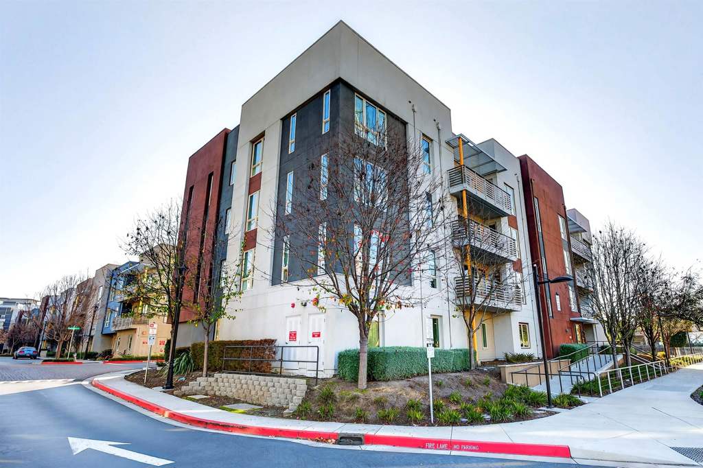 430 Montague Expy #20