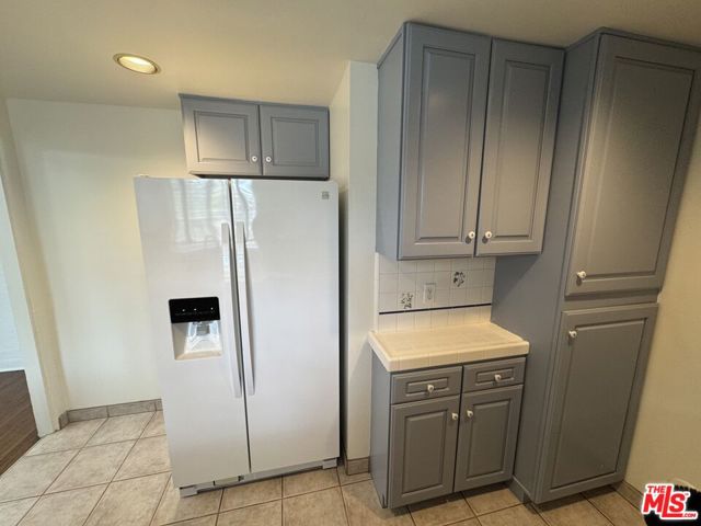 2437 Granville Avenue, Los Angeles CA: https://media.crmls.org/mediaz/69416bb1-5970-431b-a0d7-db3244782cc5.jpg