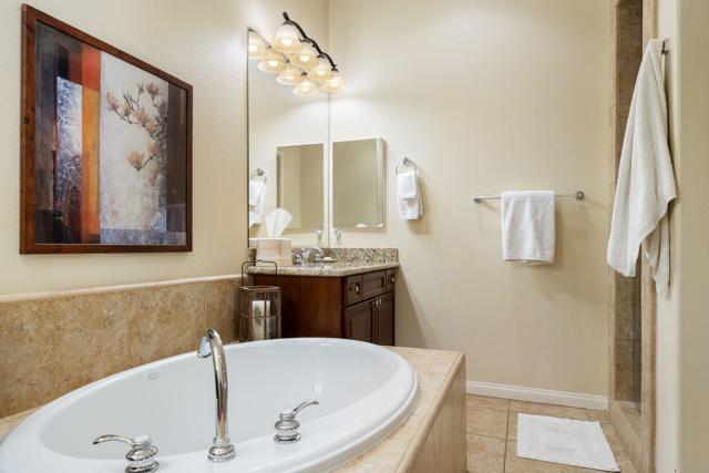 41-web-or-mls-KGLegacy_OPMG_1025_041