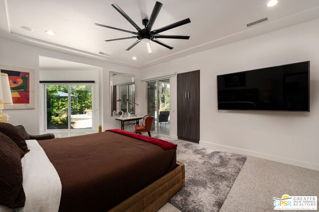 2160 N Hermosa Drive, Palm Springs, CA 92262