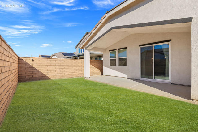 42501 Solicio Way, Indio CA: https://media.crmls.org/mediaz/694271f7-f825-4f67-b54d-ec46d5c04a8e.jpg