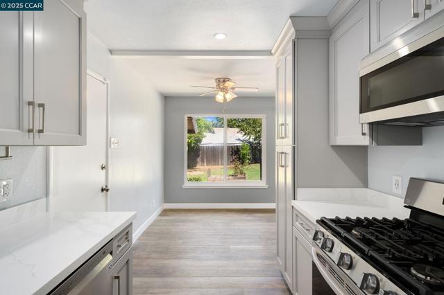 2629 Riesling Way, Rancho Cordova CA: https://media.crmls.org/mediaz/6943457a-7ad2-4f76-b873-87ab7bf6adac.jpg