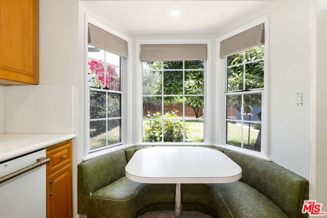 248 N Canyon Boulevard, Monrovia CA: https://media.crmls.org/mediaz/6944f7a7-16fb-4dbc-8ae6-c9e3f44a4ee5.jpg