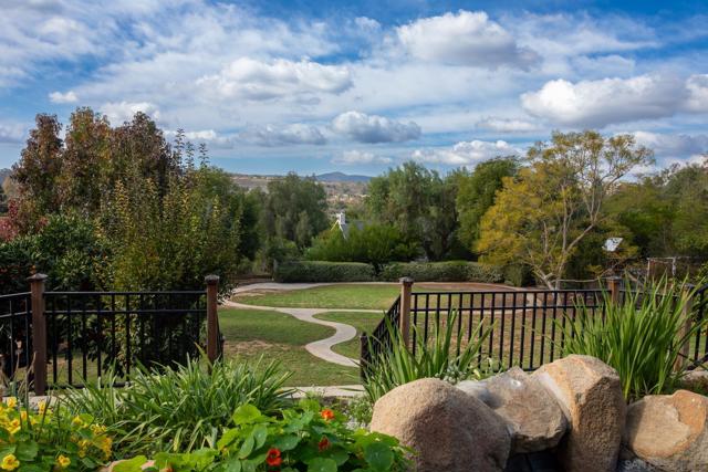 14036 TIERRA BONITA ROAD, Poway CA: https://media.crmls.org/mediaz/694581e2-aace-43da-b1c8-c6fda5798526.jpg