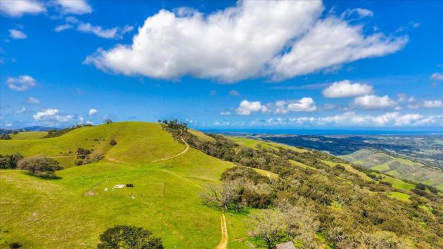 500 El Caminito Road, Carmel Valley CA: https://media.crmls.org/mediaz/69458c51-68a0-4ad9-911b-9cfa3d6f2711.jpg