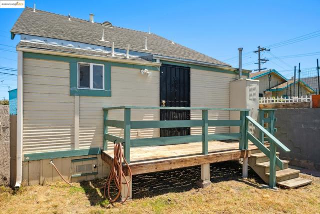 619 11th St., Richmond CA: https://media.crmls.org/mediaz/6946425c-8f21-4e11-8575-6f34a3191b1c.jpg
